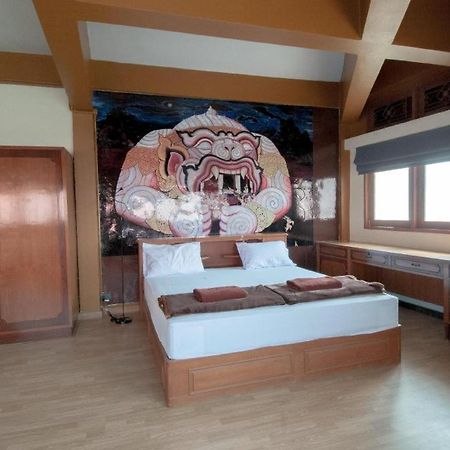 Alameda Suites Hotel Банкок Екстериор снимка